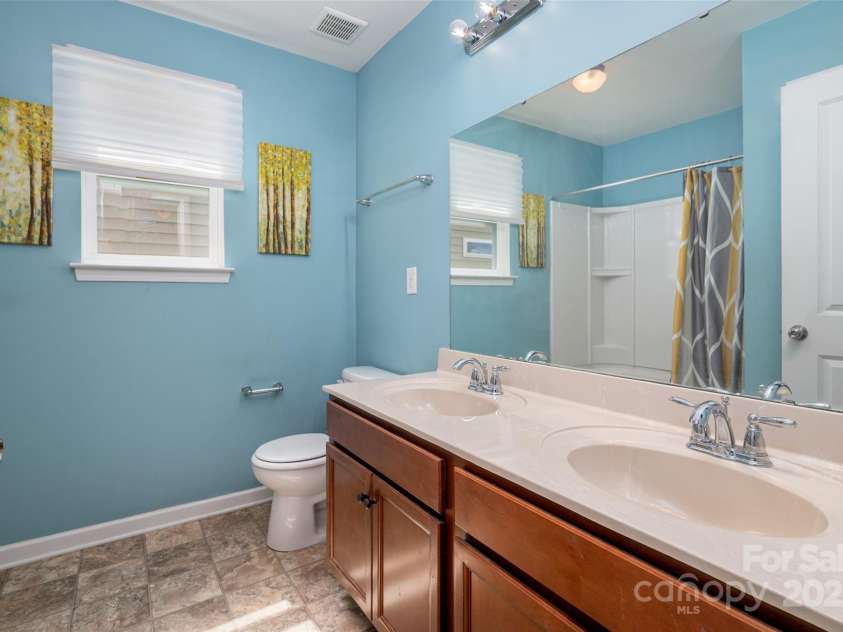 3843 Schenley Avenue, Gastonia, NC 28056.  MLS# CAR4284188, YatesRealty ID 33299. 