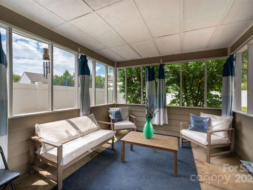 3843 Schenley Avenue, Gastonia, NC 28056.  MLS# CAR4284188, YatesRealty ID 33299. 