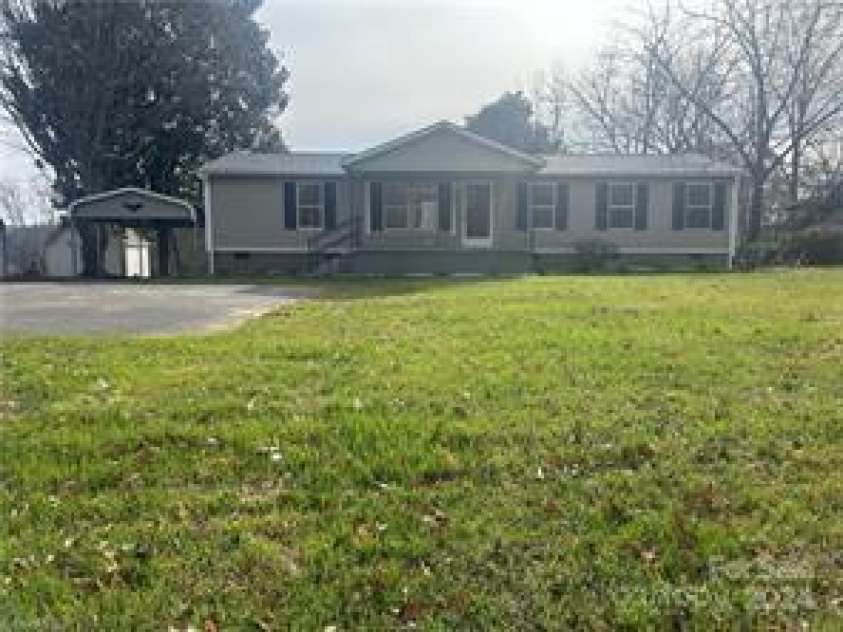 14636 Elkin Highway 268 Highway, Ronda, NC 28670.  MLS# CAR4207966, YatesRealty ID 333. 