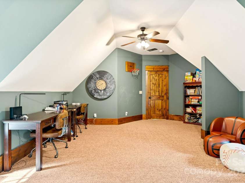 23 Dividing Ridge Trail, Arden, NC 28704.  MLS# CAR4307100, YatesRealty ID 333. 