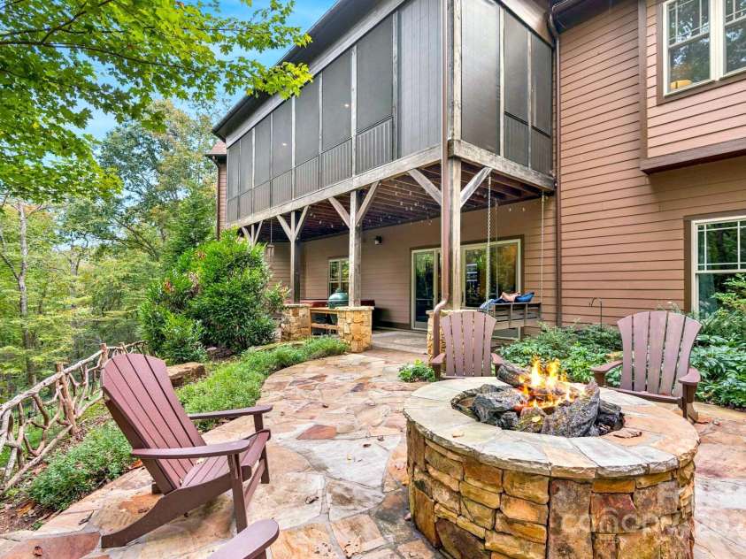 23 Dividing Ridge Trail, Arden, NC 28704.  MLS# CAR4307100, YatesRealty ID 333. 