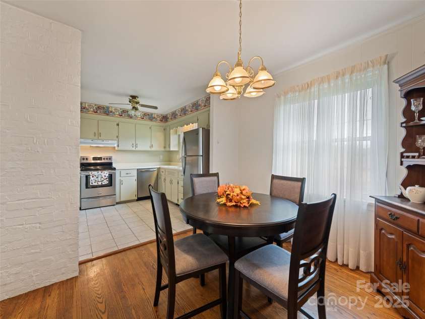 241 Grandview Circle, Waynesville, NC 28786.  MLS# CAR4291843, YatesRealty ID 33300. Dining room - kitchen