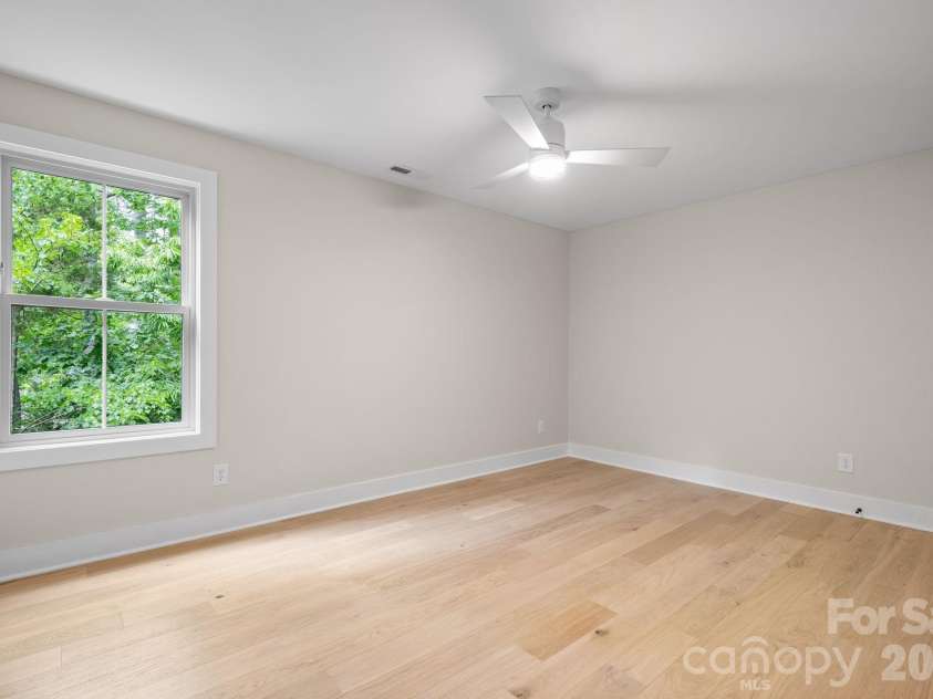 3528 Waterview Trail, Lincolnton, NC 28092.  MLS# CAR4394700, YatesRealty ID 33301. 