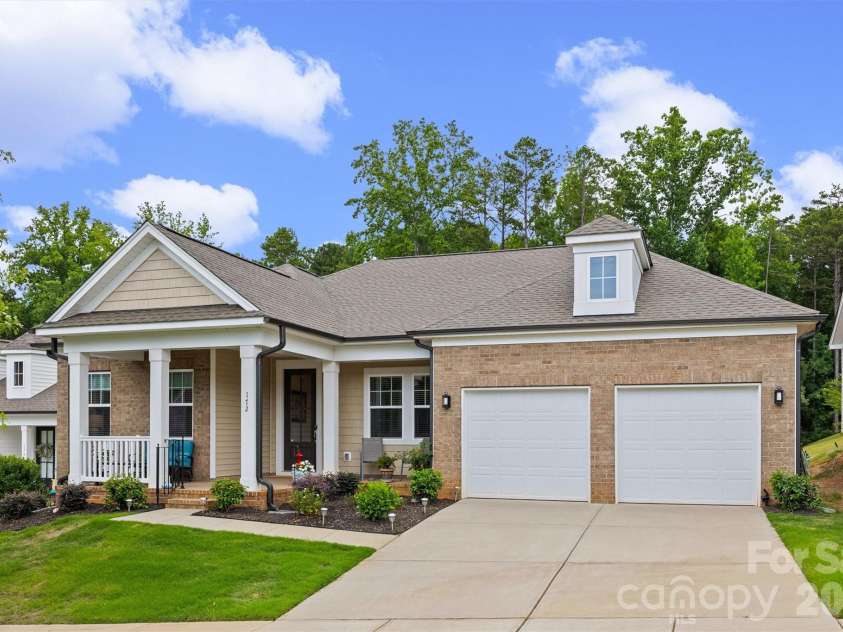 172 Amerson Drive, Rock Hill, SC 29730.  MLS# CAR4395671, YatesRealty ID 33302. 