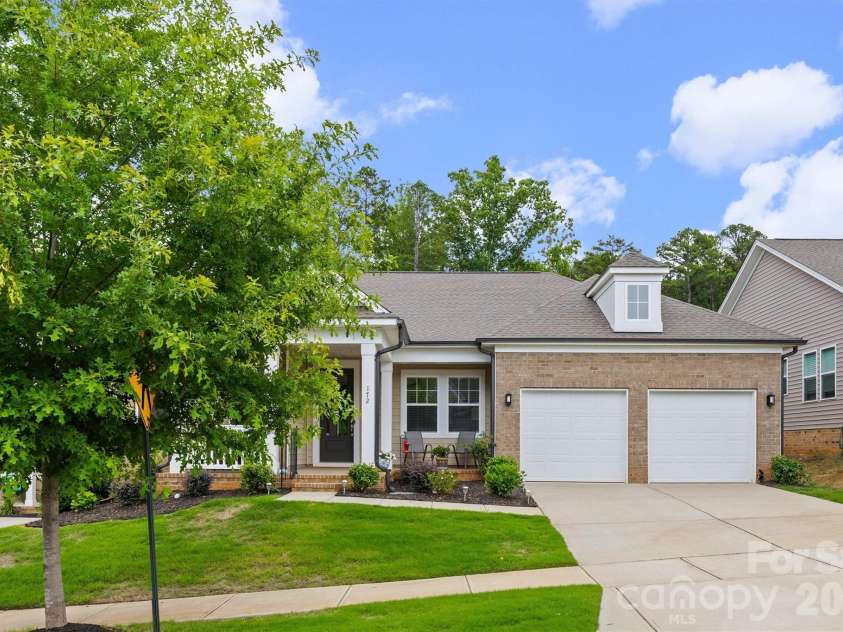172 Amerson Drive, Rock Hill, SC 29730.  MLS# CAR4395671, YatesRealty ID 33302. 
