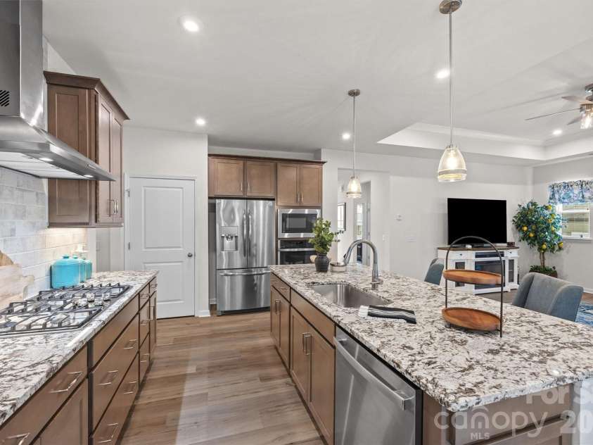 172 Amerson Drive, Rock Hill, SC 29730.  MLS# CAR4395671, YatesRealty ID 33302. 