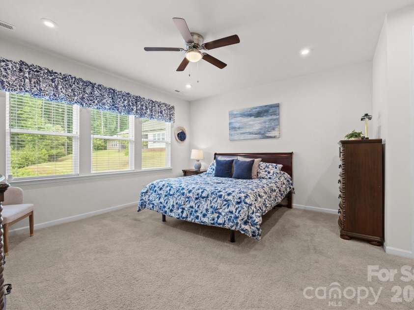 172 Amerson Drive, Rock Hill, SC 29730.  MLS# CAR4395671, YatesRealty ID 33302. 