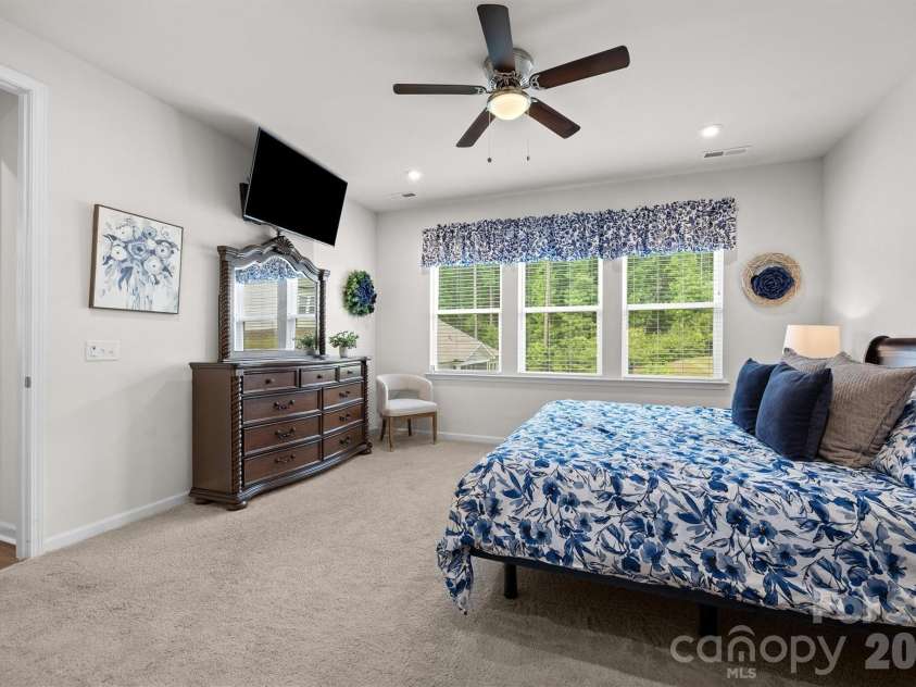 172 Amerson Drive, Rock Hill, SC 29730.  MLS# CAR4395671, YatesRealty ID 33302. 