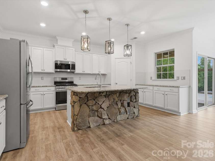 1049 Bannister Road, Waxhaw, NC 28173.  MLS# CAR4395667, YatesRealty ID 33303. 