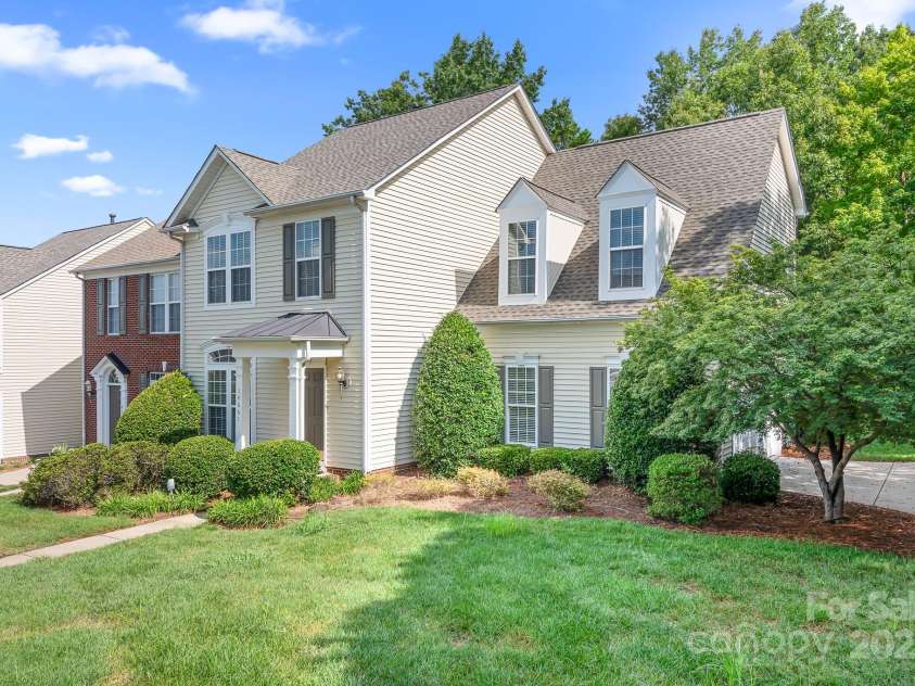 14661 Greenpoint Lane, Huntersville, NC 28078.  MLS# CAR4288934, YatesRealty ID 33304. 
