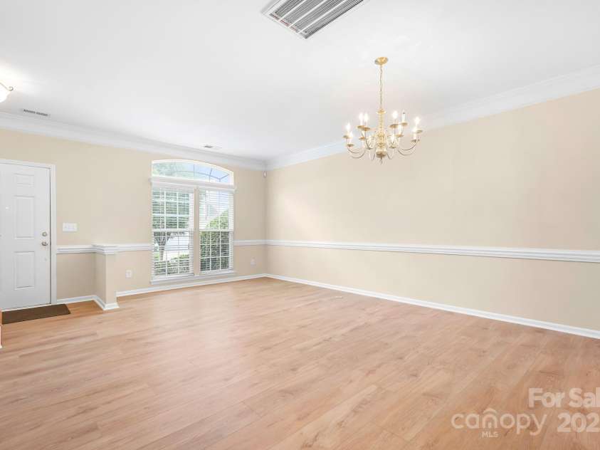 14661 Greenpoint Lane, Huntersville, NC 28078.  MLS# CAR4288934, YatesRealty ID 33304. 