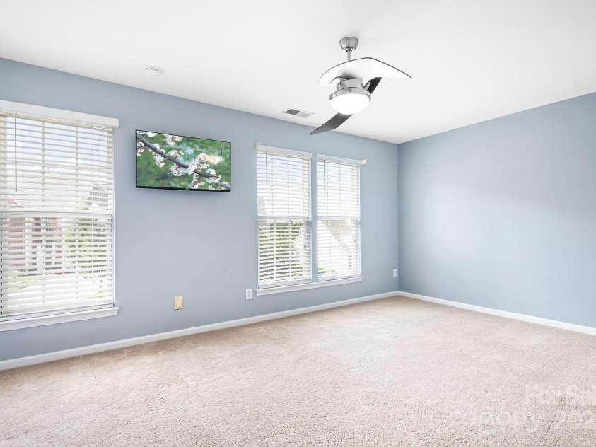 14661 Greenpoint Lane, Huntersville, NC 28078.  MLS# CAR4288934, YatesRealty ID 33304. 