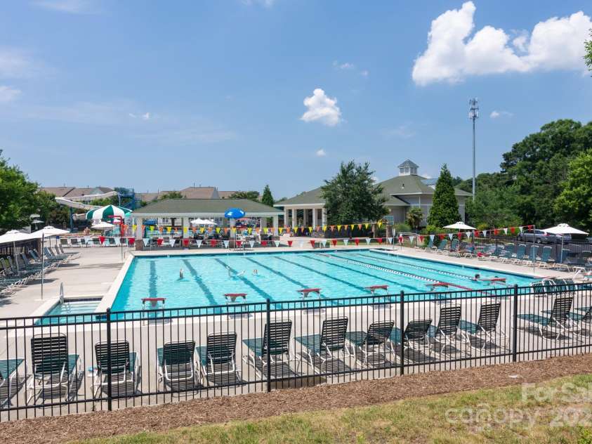 14661 Greenpoint Lane, Huntersville, NC 28078.  MLS# CAR4288934, YatesRealty ID 33304. 