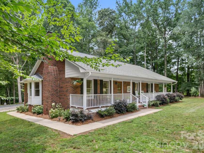 2482 Waxhaw Indian Trail Road, Waxhaw, NC 28173.  MLS# CAR4393360, YatesRealty ID 33304. 