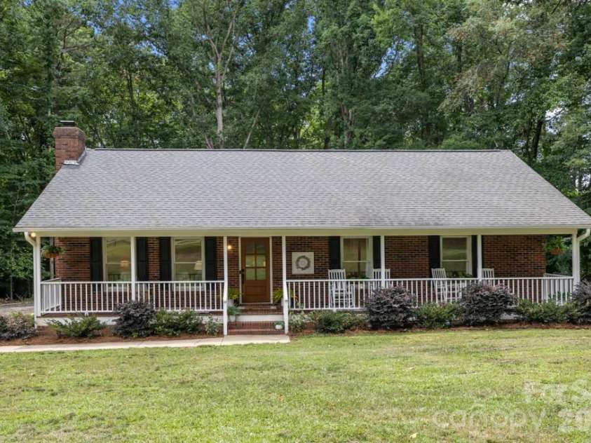 2482 Waxhaw Indian Trail Road, Waxhaw, NC 28173.  MLS# CAR4393360, YatesRealty ID 33304. 