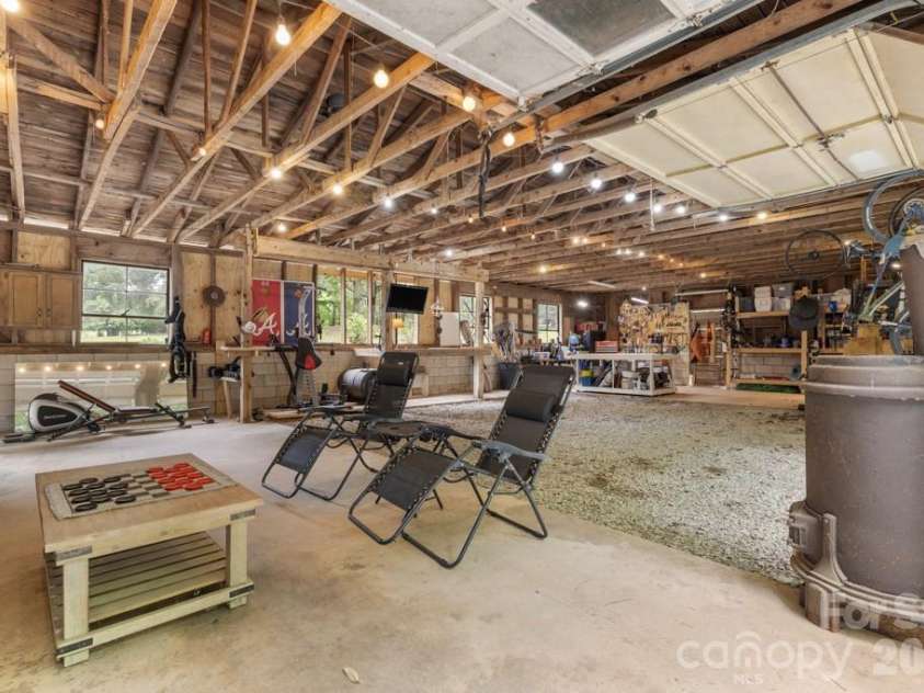 2482 Waxhaw Indian Trail Road, Waxhaw, NC 28173.  MLS# CAR4393360, YatesRealty ID 33304. 