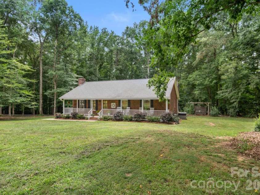 2482 Waxhaw Indian Trail Road, Waxhaw, NC 28173.  MLS# CAR4393360, YatesRealty ID 33304. 