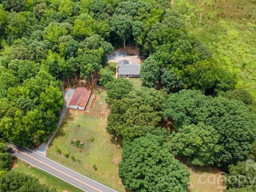2482 Waxhaw Indian Trail Road, Waxhaw, NC 28173.  MLS# CAR4393360, YatesRealty ID 33304. 