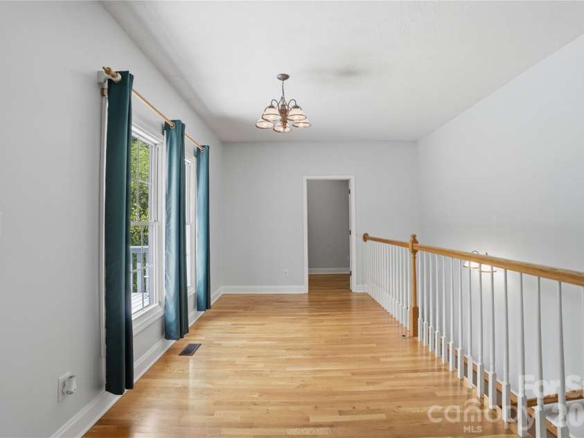 1550 Indian Springs Drive, Conover, NC 28613.  MLS# CAR4395308, YatesRealty ID 33305. 