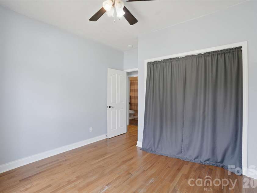 1550 Indian Springs Drive, Conover, NC 28613.  MLS# CAR4395308, YatesRealty ID 33305. 