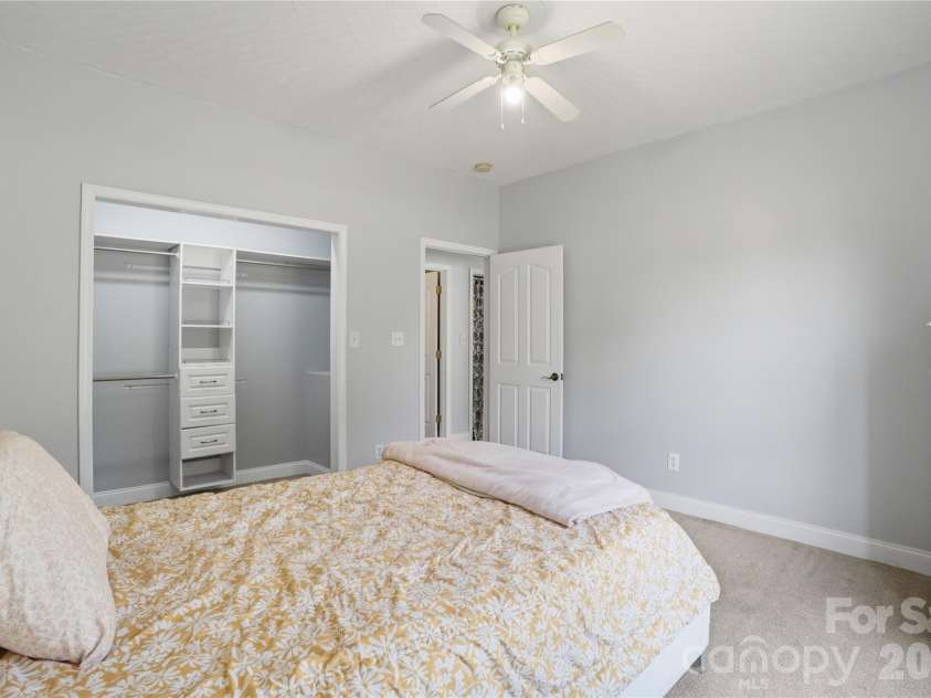 1550 Indian Springs Drive, Conover, NC 28613.  MLS# CAR4395308, YatesRealty ID 33305. 