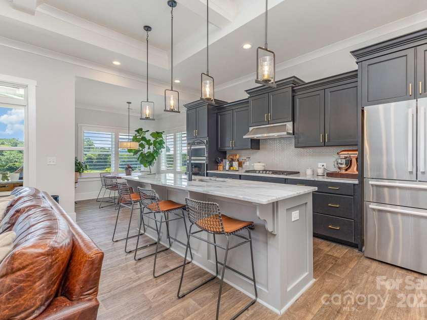 179 Canada Drive, Statesville, NC 28677.  MLS# CAR4281918, YatesRealty ID 33306. 