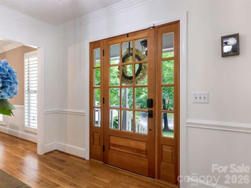 9317 Hanover South Trail, Charlotte, NC 28210.  MLS# CAR4397281, YatesRealty ID 33308. 