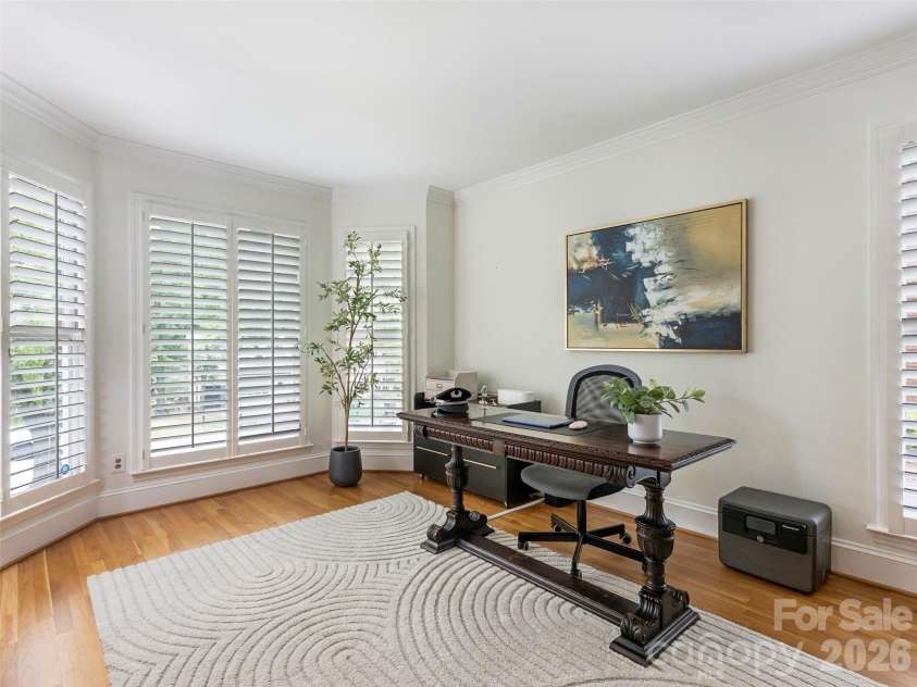 9317 Hanover South Trail, Charlotte, NC 28210.  MLS# CAR4397281, YatesRealty ID 33308. 