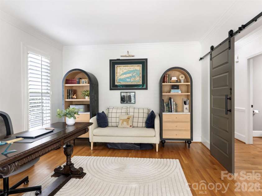 9317 Hanover South Trail, Charlotte, NC 28210.  MLS# CAR4397281, YatesRealty ID 33308. 