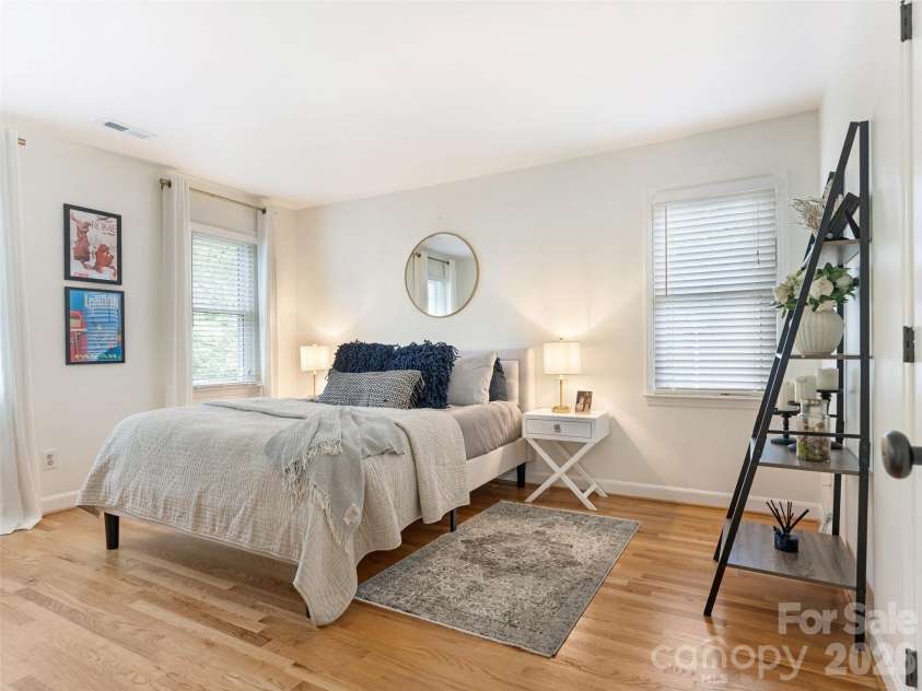9317 Hanover South Trail, Charlotte, NC 28210.  MLS# CAR4397281, YatesRealty ID 33308. 