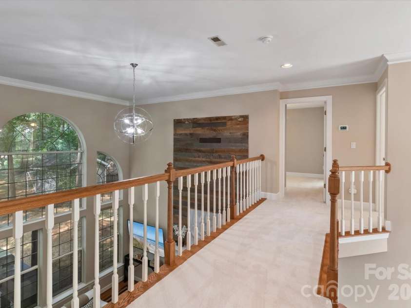 122 Lake Pine Road, Mooresville, NC 28117.  MLS# CAR4397434, YatesRealty ID 33309. 