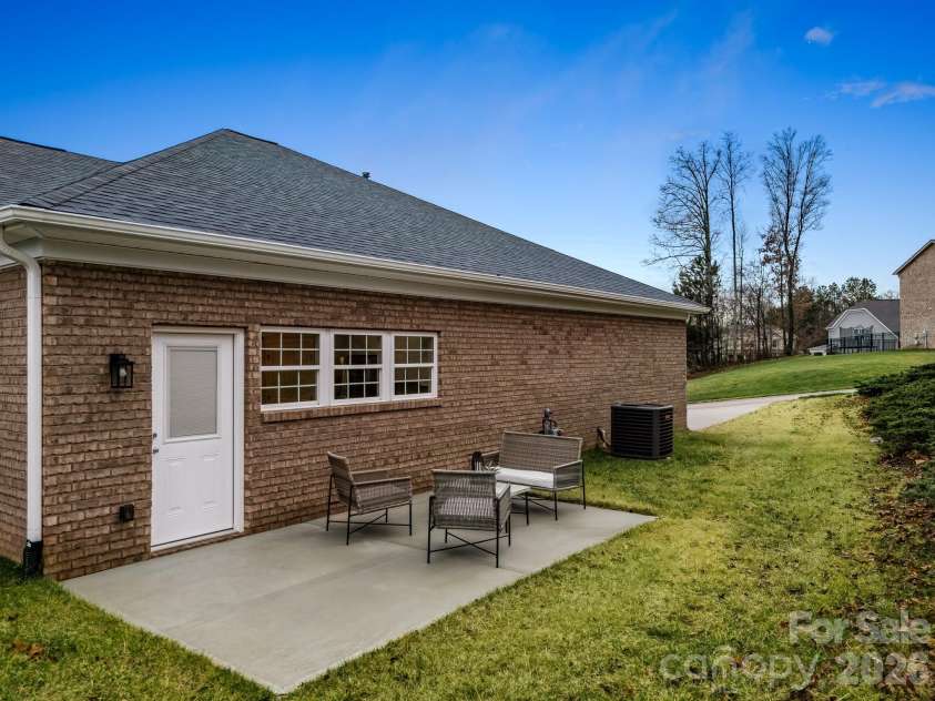 609 Rosemore Place, Rock Hill, SC 29732.  MLS# CAR4351531, YatesRealty ID 3331. 