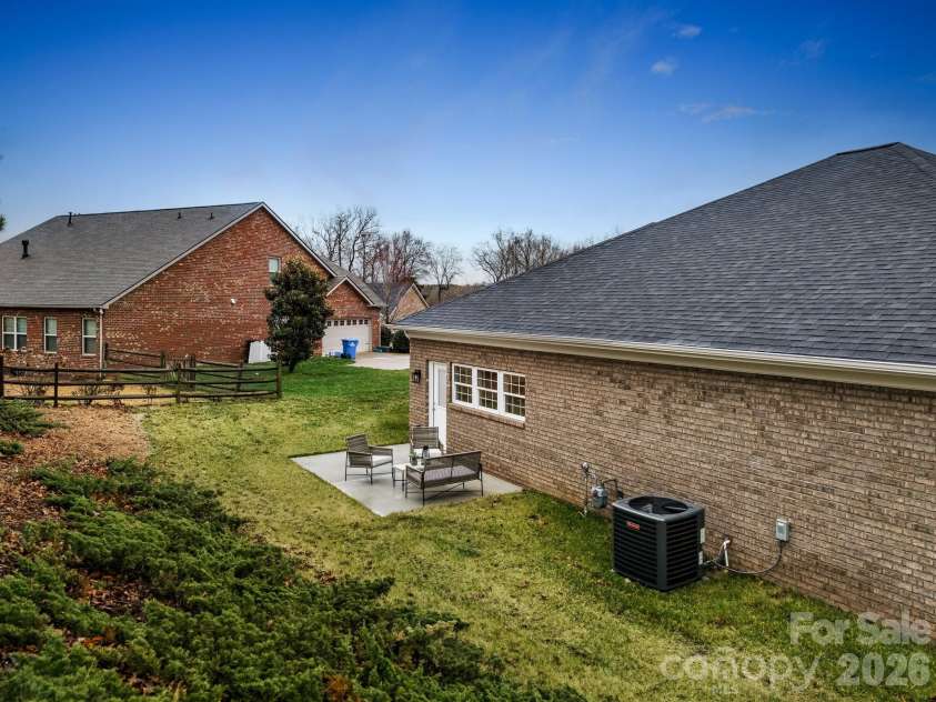 609 Rosemore Place, Rock Hill, SC 29732.  MLS# CAR4351531, YatesRealty ID 3331. 