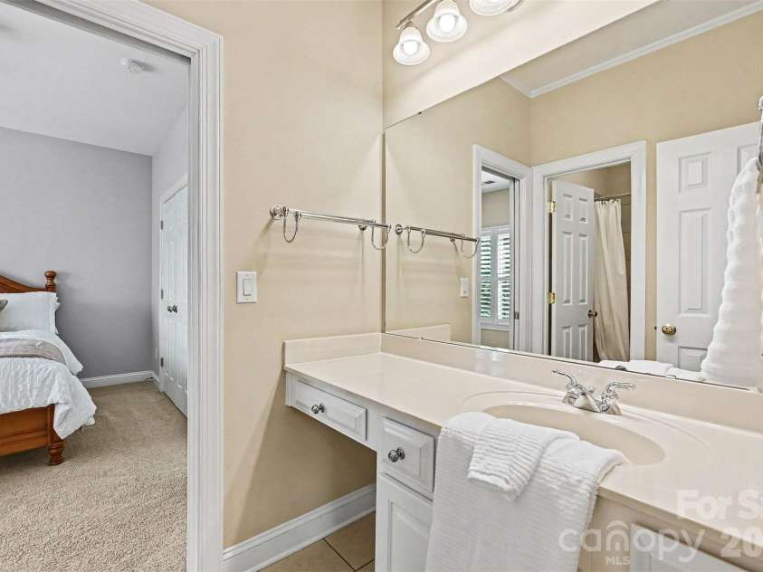 2110 Highland Forest Drive, Marvin, NC 28173.  MLS# CAR4390983, YatesRealty ID 33310. 