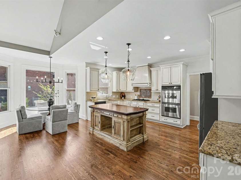 2110 Highland Forest Drive, Marvin, NC 28173.  MLS# CAR4390983, YatesRealty ID 33310. Kitchen