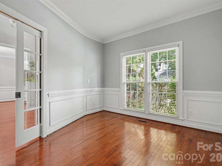 5917 Nuthatch Court, Charlotte, NC 28277.  MLS# CAR4397749, YatesRealty ID 33311. 