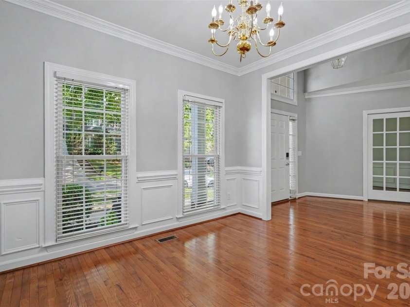 5917 Nuthatch Court, Charlotte, NC 28277.  MLS# CAR4397749, YatesRealty ID 33311. 