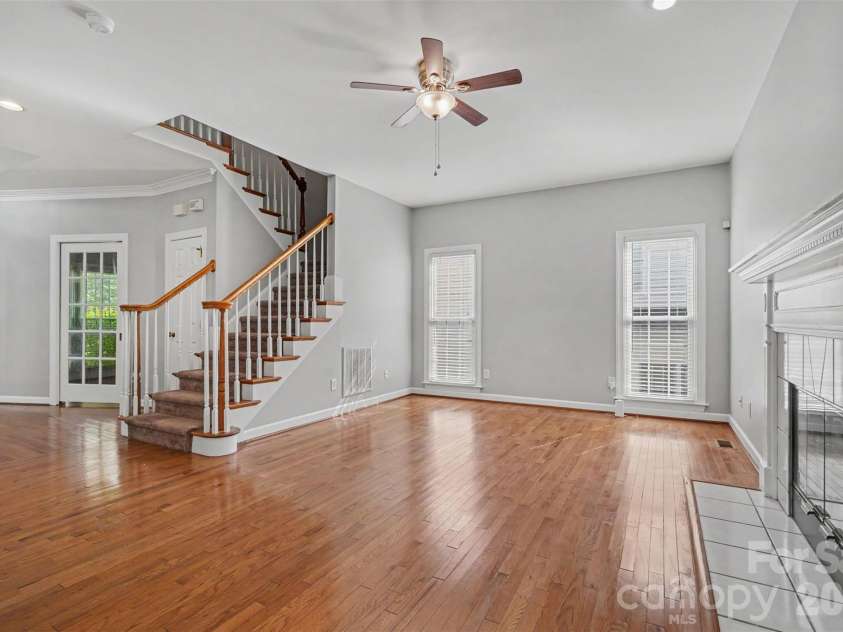 5917 Nuthatch Court, Charlotte, NC 28277.  MLS# CAR4397749, YatesRealty ID 33311. 