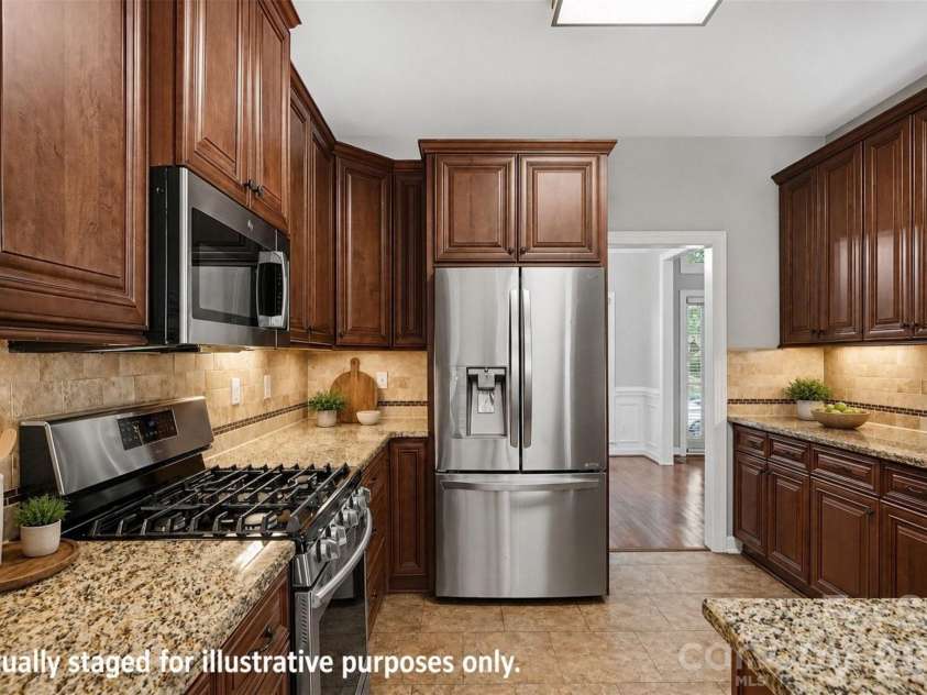 5917 Nuthatch Court, Charlotte, NC 28277.  MLS# CAR4397749, YatesRealty ID 33311. 