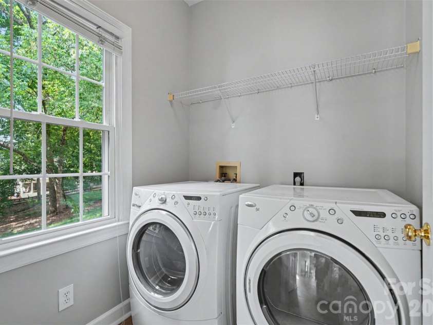 5917 Nuthatch Court, Charlotte, NC 28277.  MLS# CAR4397749, YatesRealty ID 33311. 