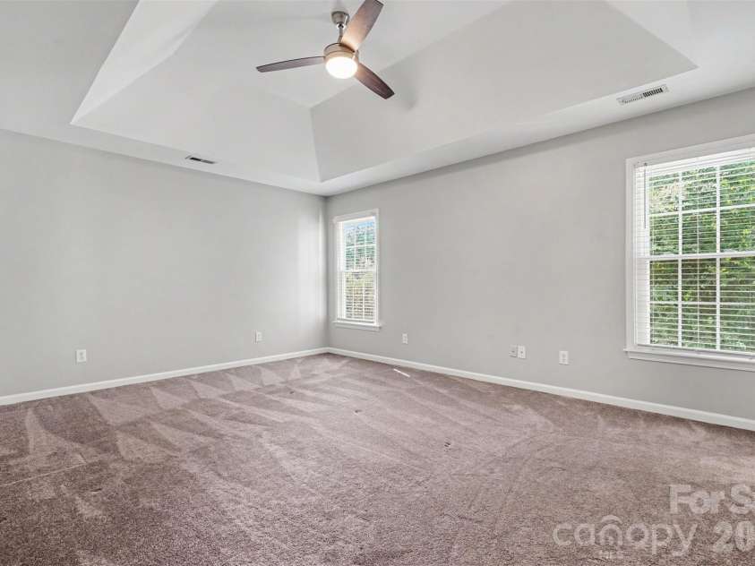 5917 Nuthatch Court, Charlotte, NC 28277.  MLS# CAR4397749, YatesRealty ID 33311. 