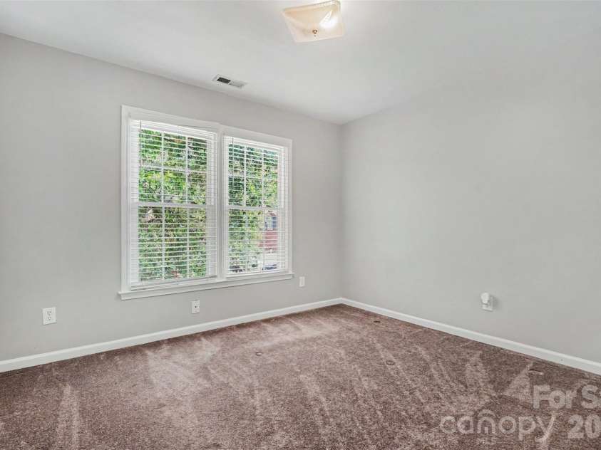 5917 Nuthatch Court, Charlotte, NC 28277.  MLS# CAR4397749, YatesRealty ID 33311. 
