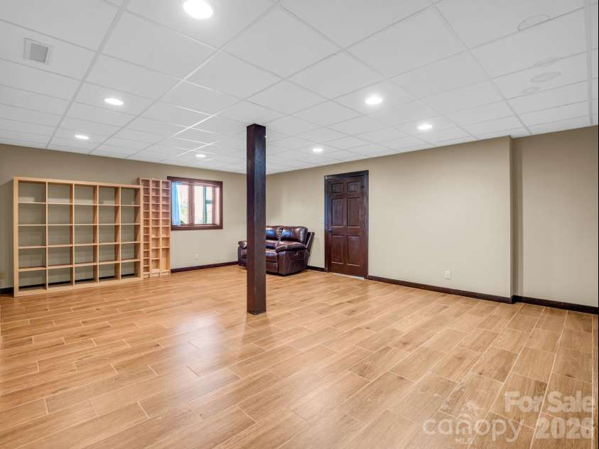590 Boulder Ridge, Lake Lure, NC 28746.  MLS# CAR4390738, YatesRealty ID 33312. Room or flex space, was a music room!