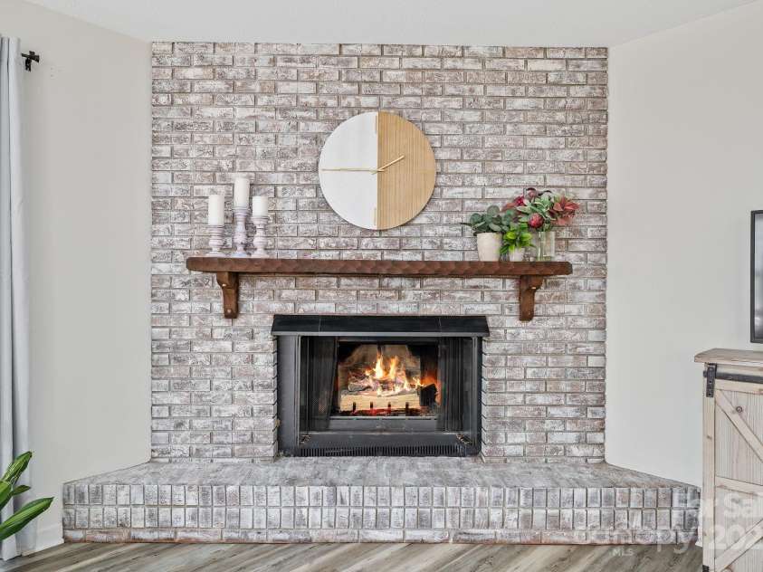 155 Timberlane Drive, Etowah, NC 28729.  MLS# CAR4311663, YatesRealty ID 33313. 