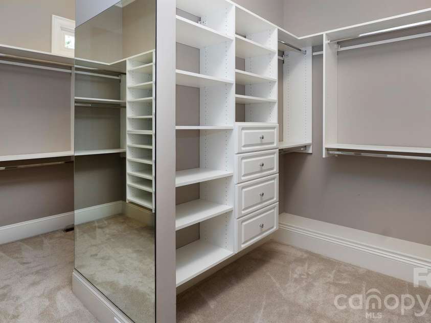 4293 Soaring Eagle Cove Court, Denver, NC 28037.  MLS# CAR4395644, YatesRealty ID 33313. Large primary closet...