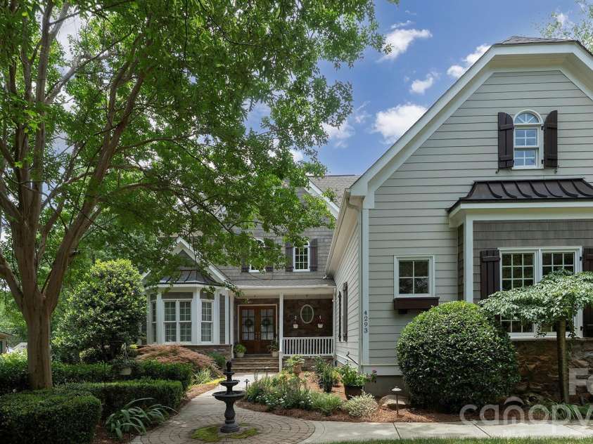 4293 Soaring Eagle Cove Court, Denver, NC 28037.  MLS# CAR4395644, YatesRealty ID 33313. Welcome home...