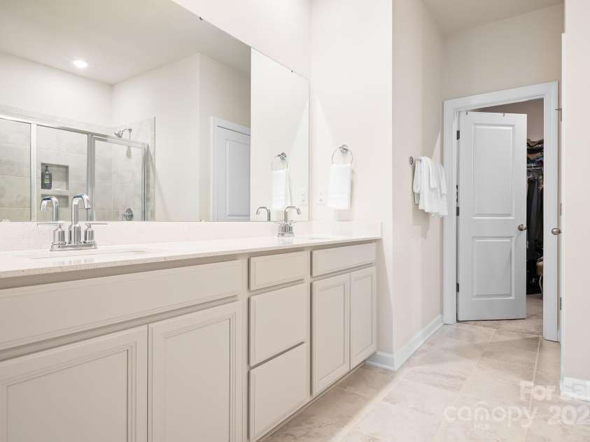 1885 Lotus Lane, Denver, NC 28037.  MLS# CAR4290620, YatesRealty ID 33314. 