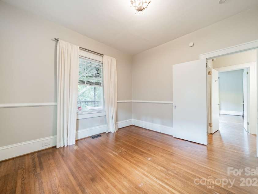 2342 7th Street, Charlotte, NC 28204.  MLS# CAR4284230, YatesRealty ID 33315. 