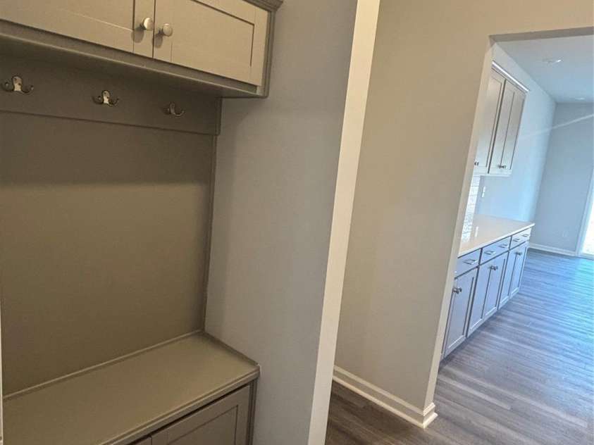 3622 Teslow Drive, Charlotte, NC 28215.  MLS# CAR4388110, YatesRealty ID 33317. 