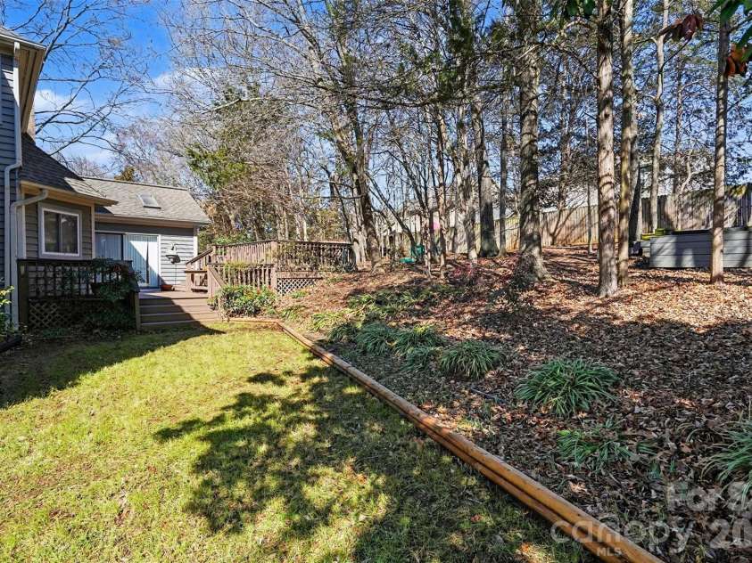 14115 Canvasback Drive, Charlotte, NC 28273.  MLS# CAR4337822, YatesRealty ID 33318. 